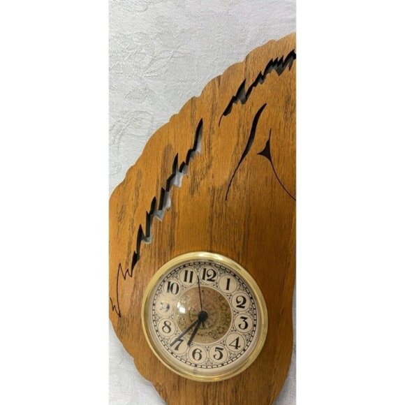 Horse Head Wooden Wall Clock With Quartz Movement Unique Rustic Decor Gift Idea - Picture 2 of 5